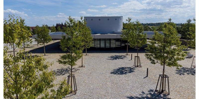 Smuteční a obřadní síň ve Vysokém Mýtě